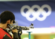 法国选手创造射击比赛新纪录