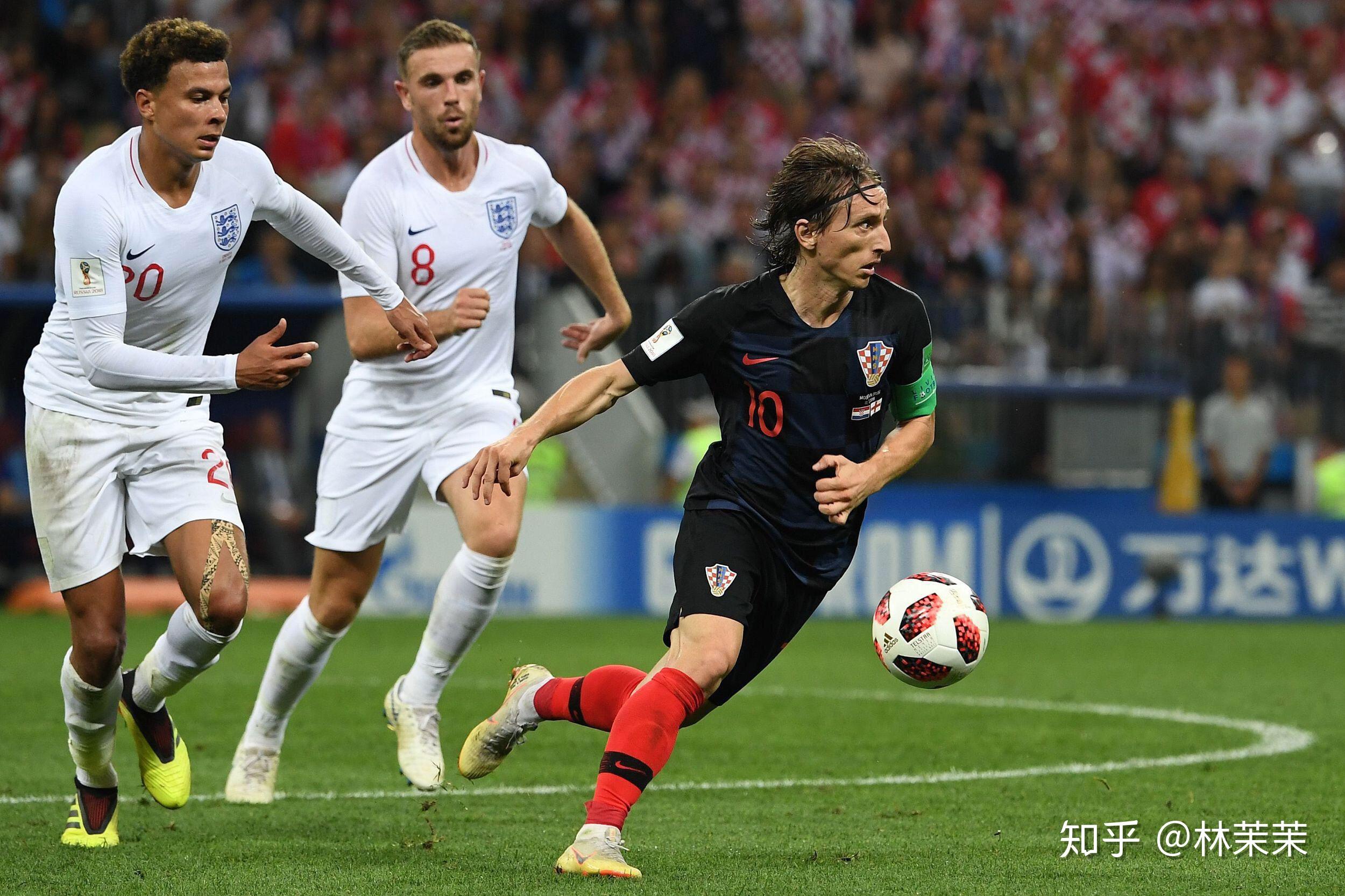 俄罗斯国家队实现绝杀,逆转胜利晋级 俄罗斯国家队实现绝杀,逆转胜利晋级