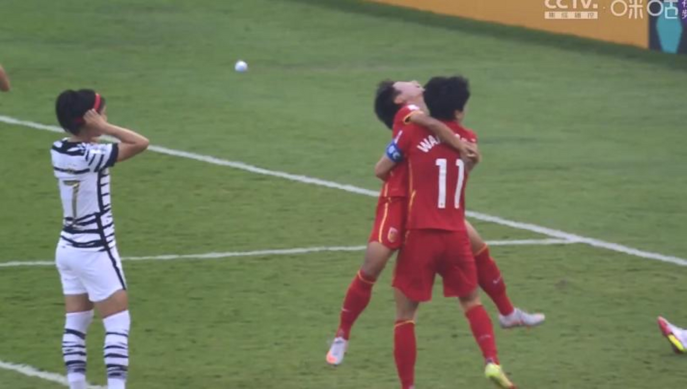 俄罗斯国家队实现绝杀,逆转胜利晋级 俄罗斯国家队实现绝杀,逆转胜利晋级