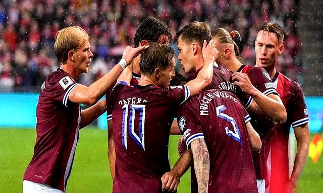 意大利队以惊人表现获胜,晋级季后赛 意大利队以惊人表现获胜,晋级季后赛