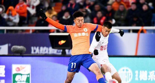 包含实力出色,冠军之路一触即发的词条 包含实力出色,冠军之路一触即发的词条