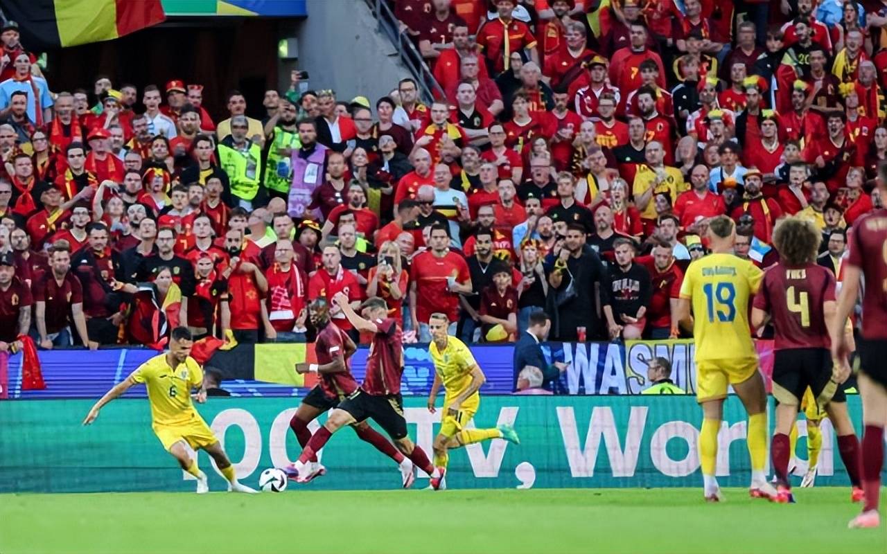 西欧代表队斩获冠军,赢得球迷喝彩 西欧代表队斩获冠军,赢得球迷喝彩