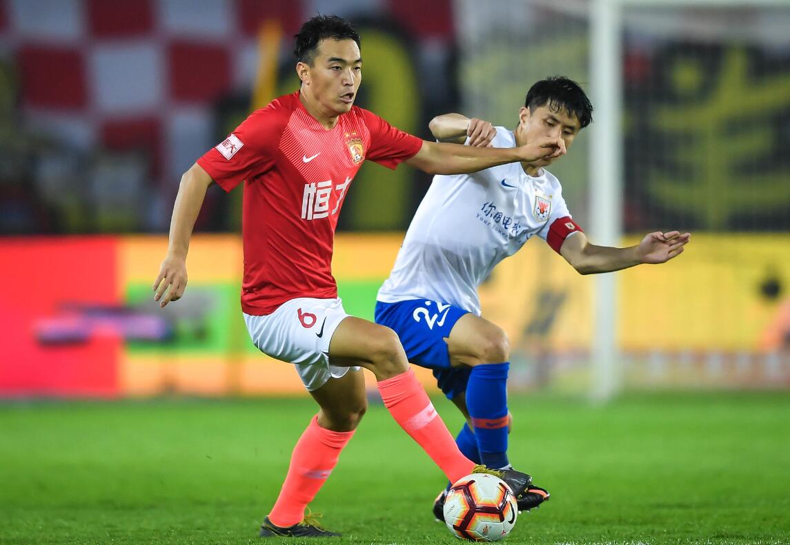 广州恒大再度领跑，亚冠赛场稳操胜券