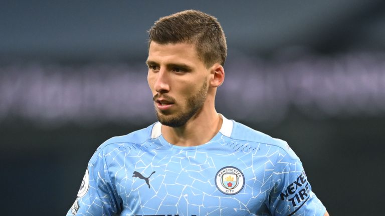 蒙托亚技术娴熟,曼城后防稳固的简单介绍 蒙托亚技术娴熟,曼城后防稳固的简单介绍