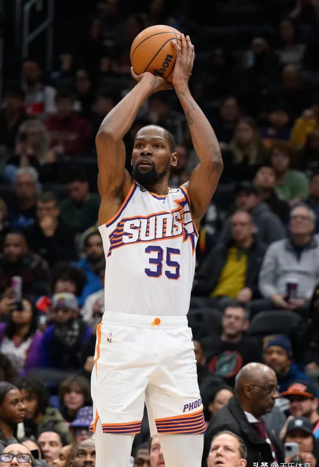 包含勇士狂胜火箭看点：杜兰特独得36分的词条