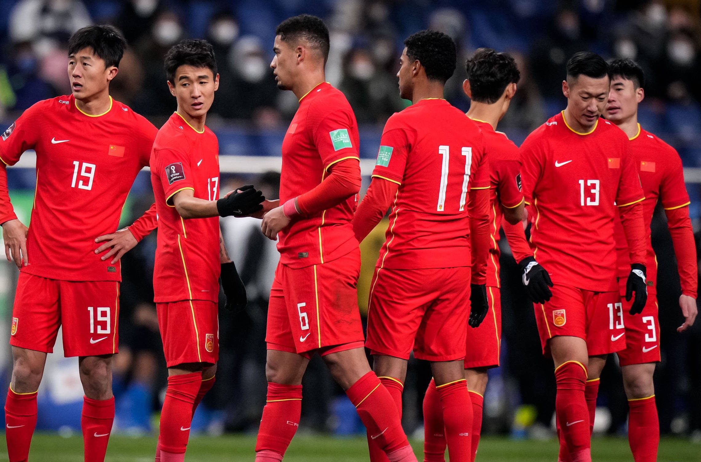 亚洲球队集体爆发，东阵强势晋级