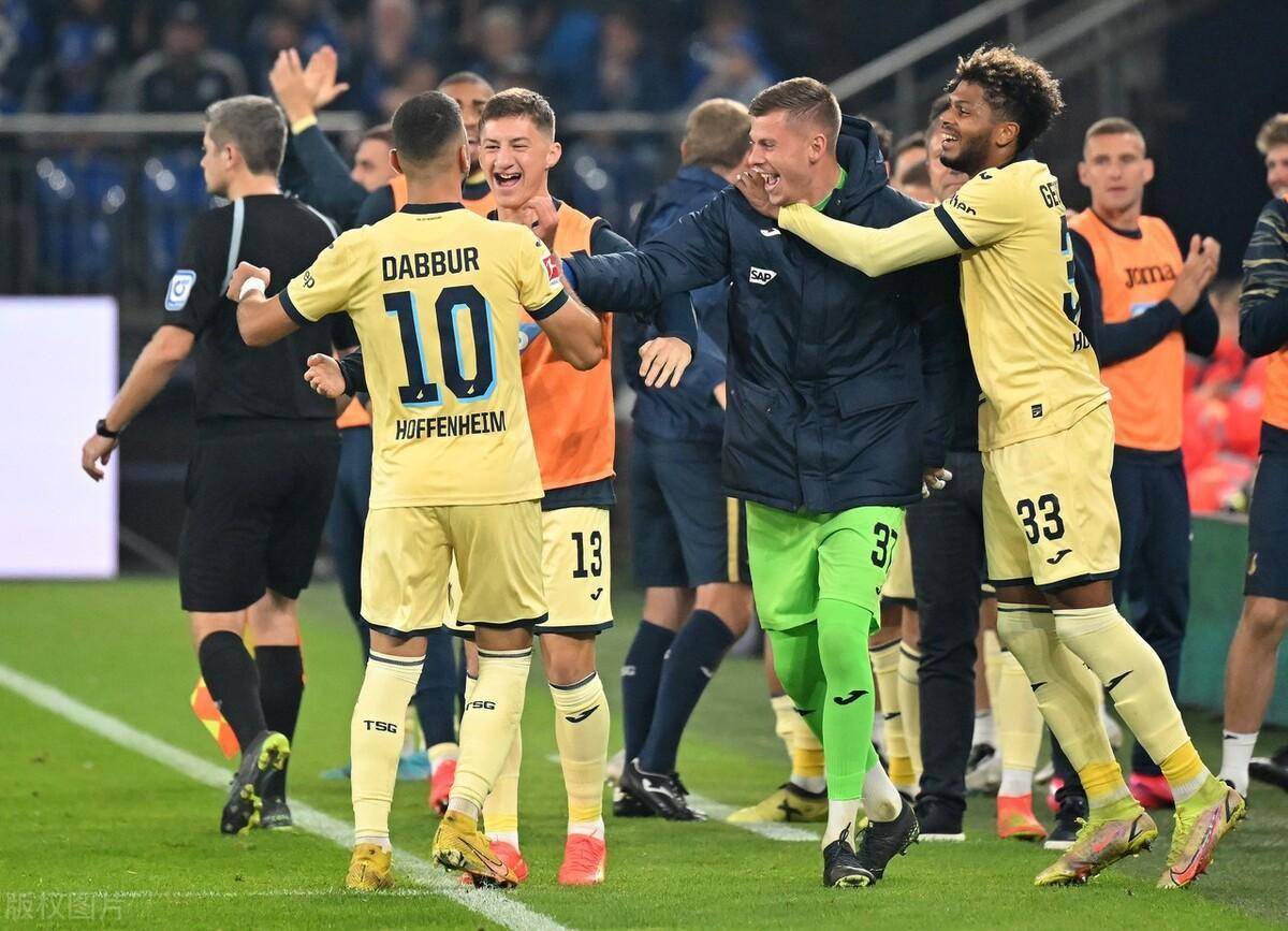 关于霍芬海姆主场告捷，锁定胜局取得优势的信息